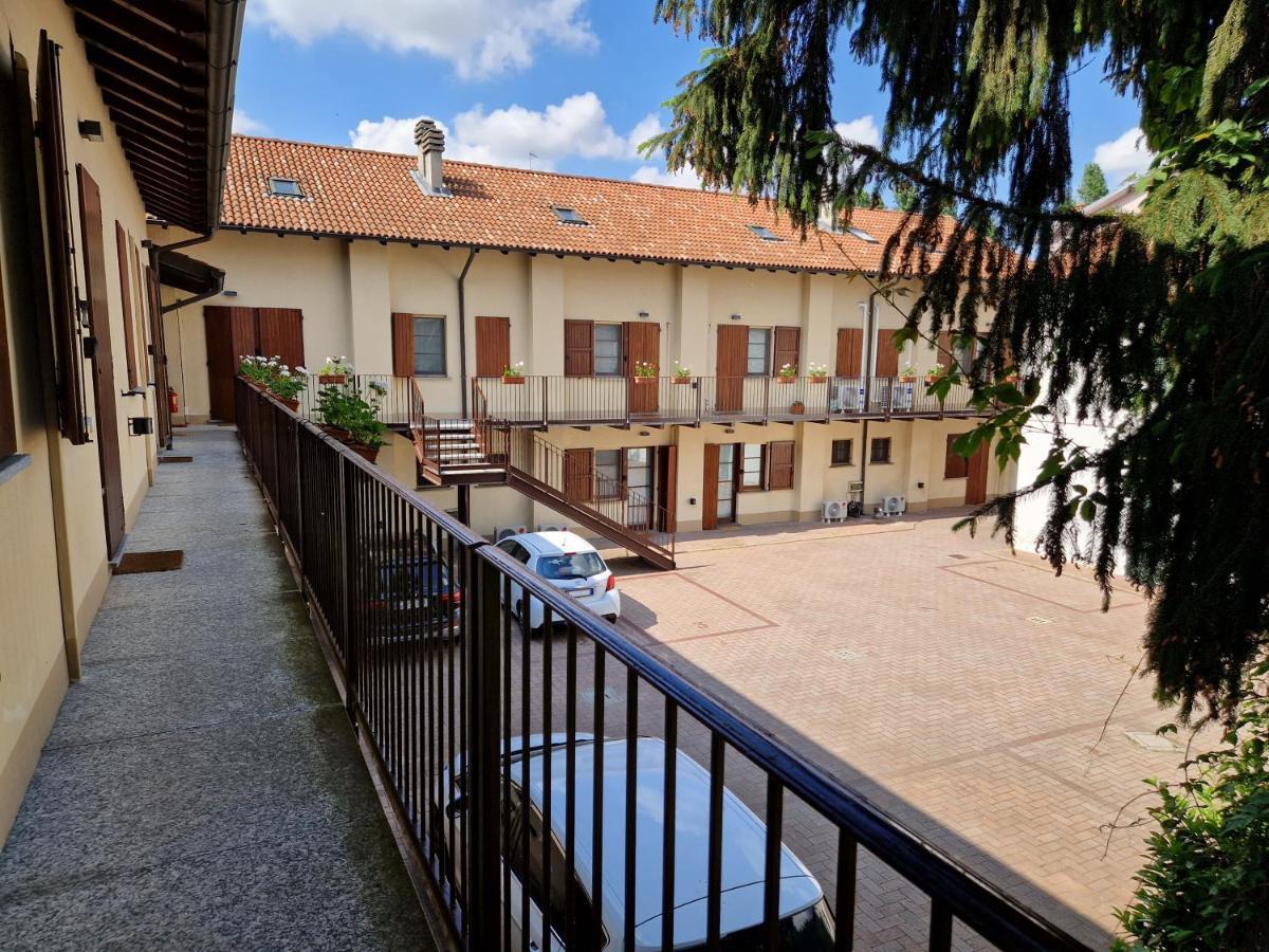 Residence il Cascinetto Pavia Esterno foto