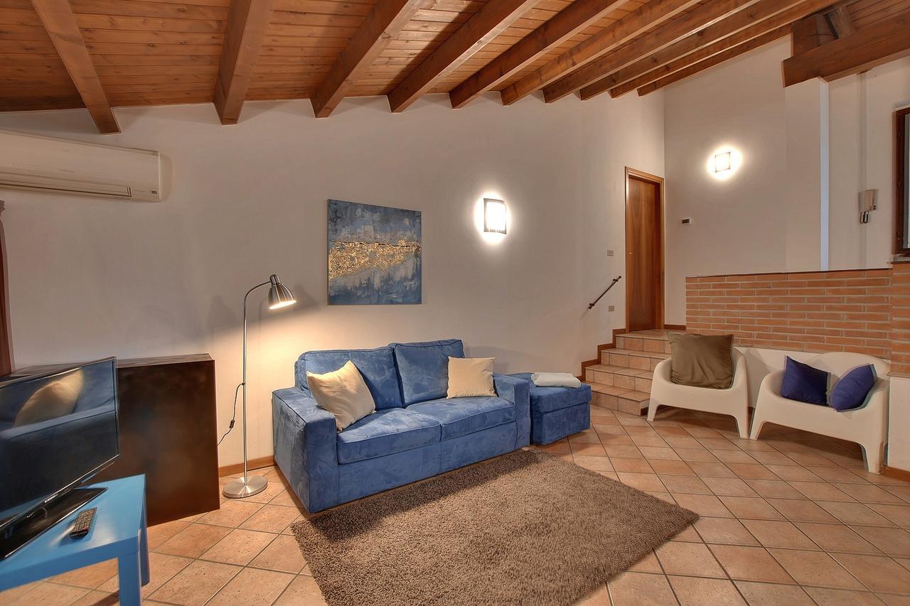 Residence il Cascinetto Pavia Esterno foto