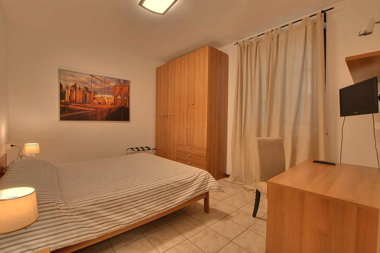 Residence il Cascinetto Pavia Esterno foto